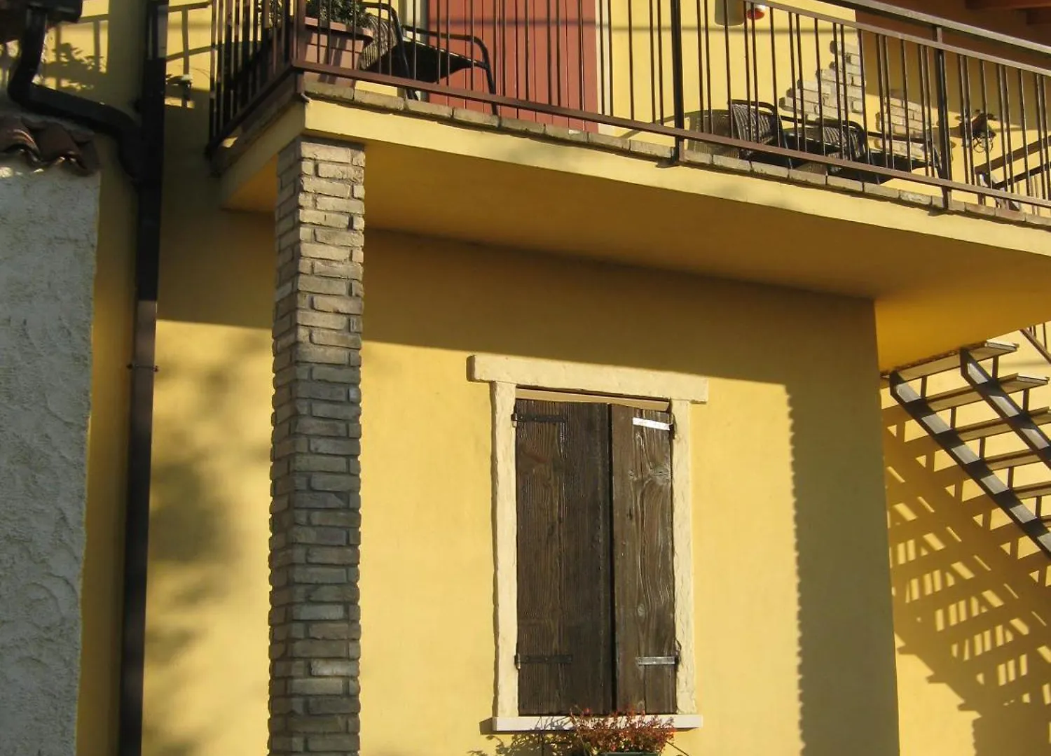 Affittacamere La Palazzina Cavalcaselle Country house