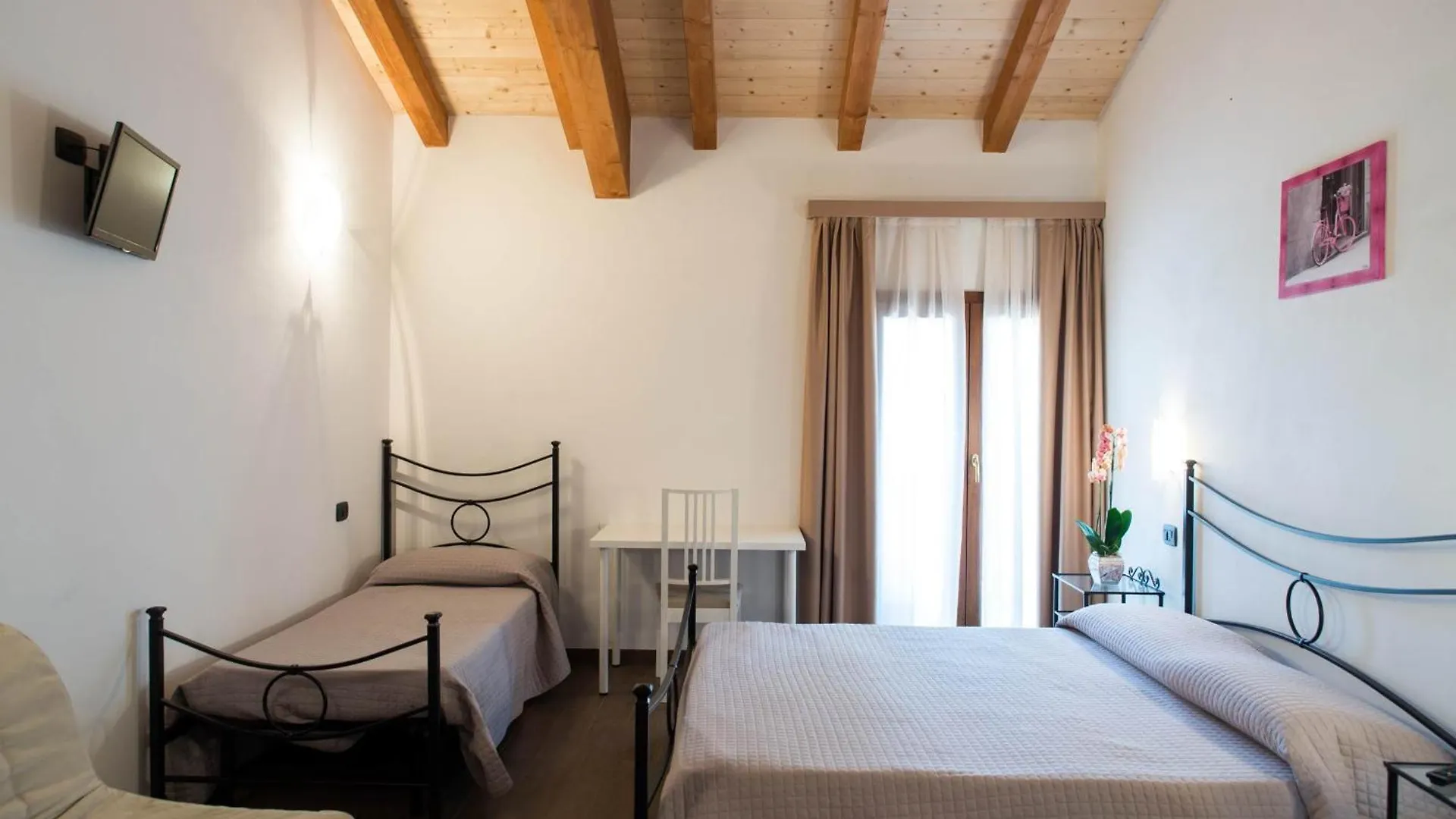 Affittacamere La Palazzina Cavalcaselle
